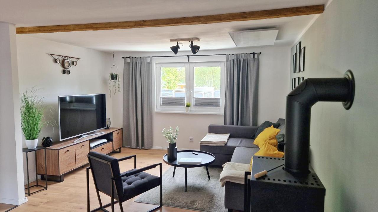יואכימסטאל Ferienhaus Seeoase - 70Qm - Kamin -Terrassen - Parkplatz - Badestelle Fusslaeufig מראה חיצוני תמונה